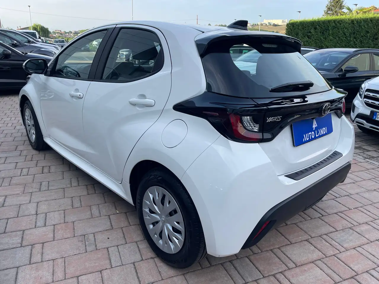 Toyota Yaris 1.5h Trend, миниатюра 4