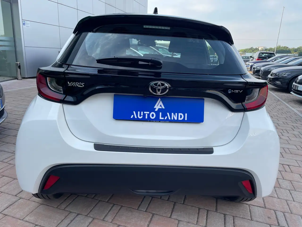 Toyota Yaris 1.5h Trend, миниатюра 6