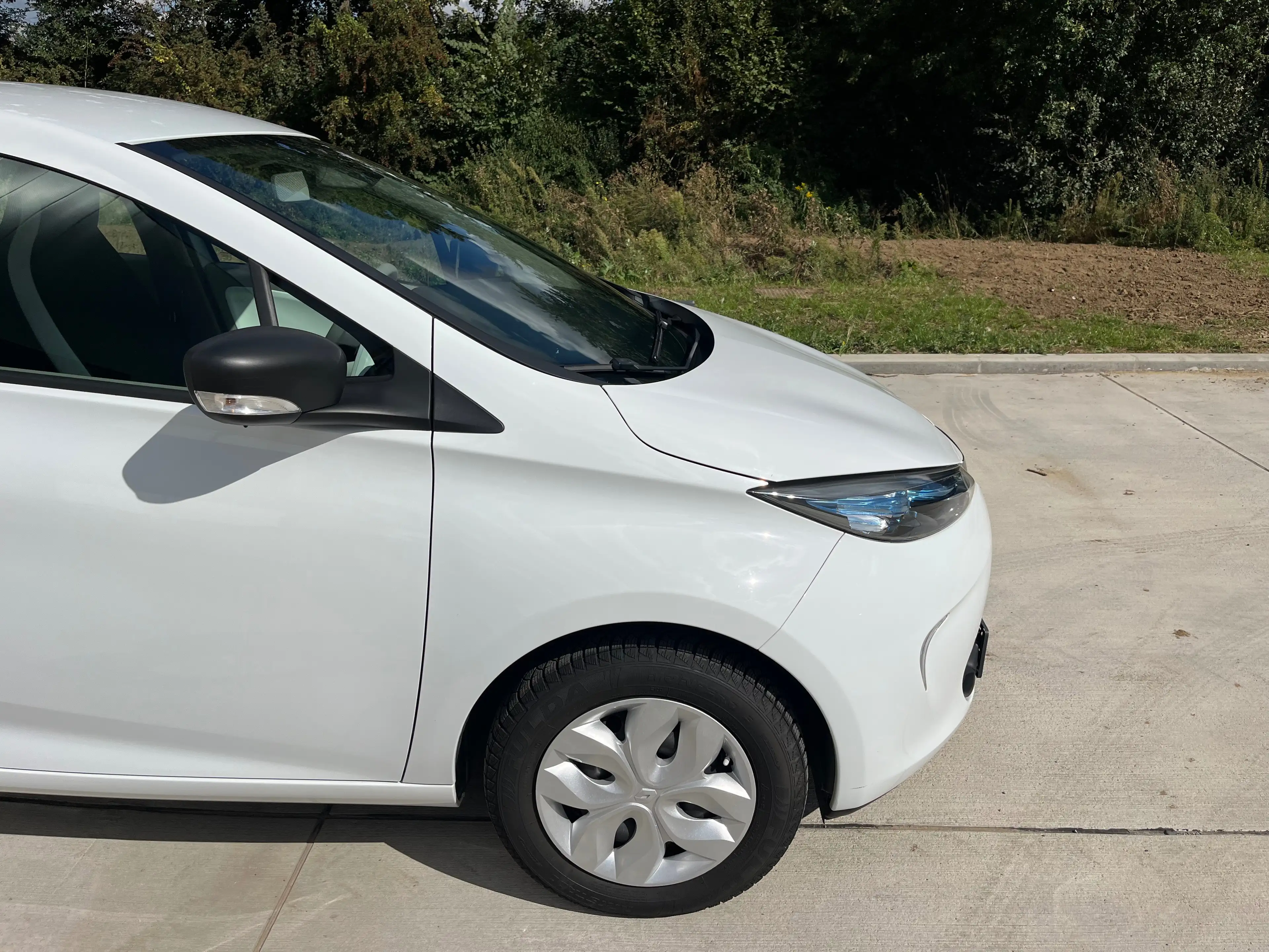 Renault ZOE Zoe 40 kWh Limited — photo 13