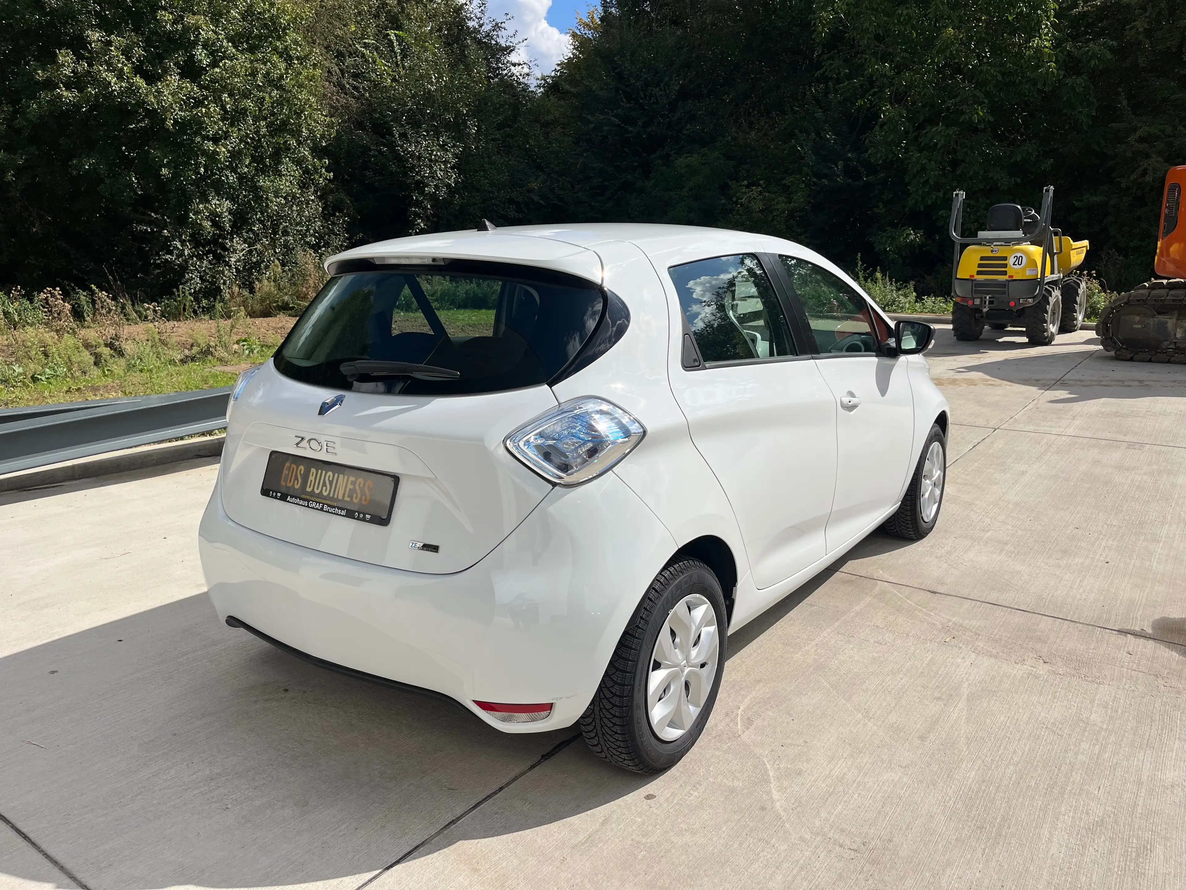 Renault ZOE Zoe 40 kWh Limited — photo 10