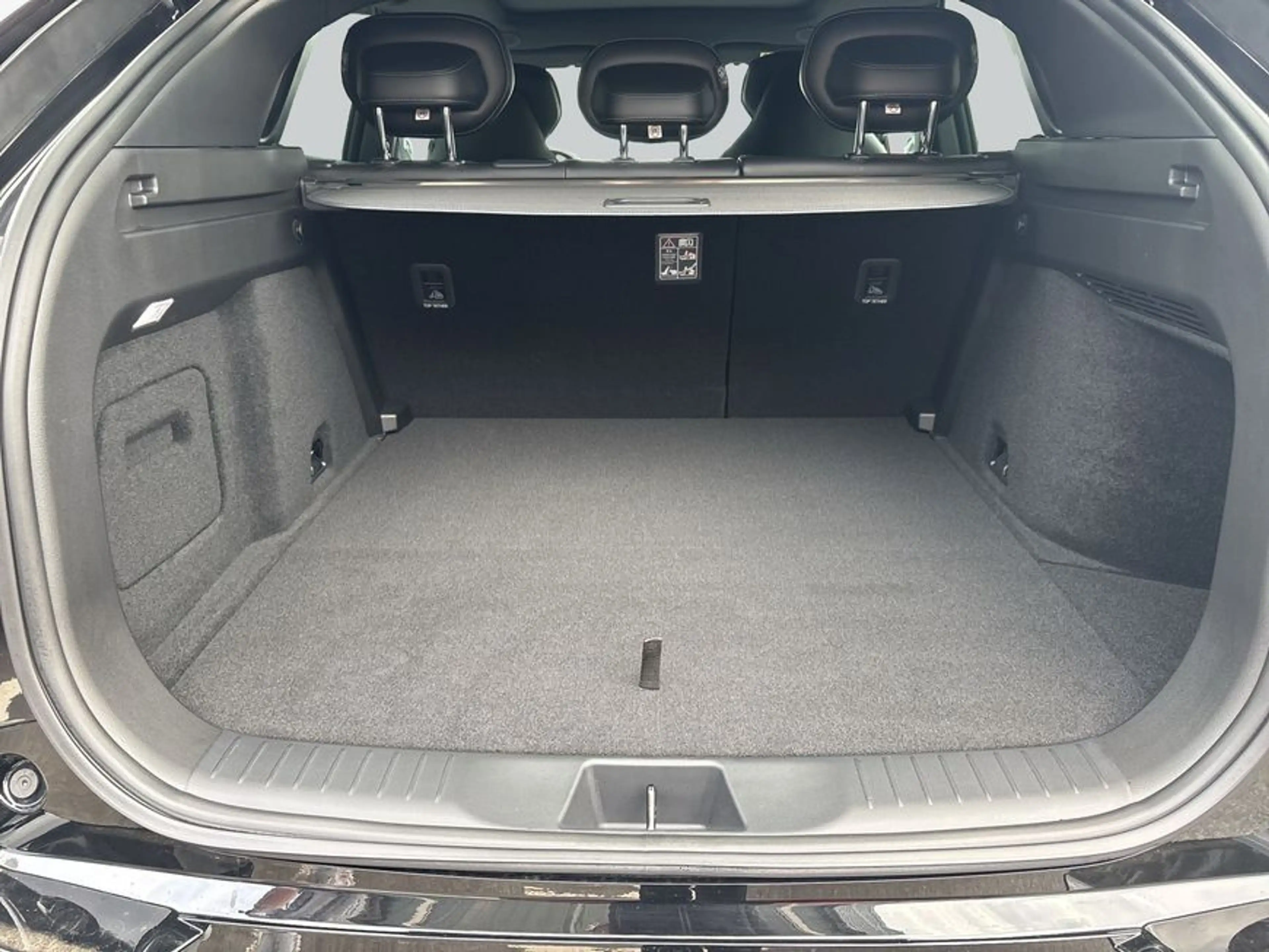 Mazda CX-6e CX-6e 258PS Takumi 21² Räder !bis 600km! — photo 9
