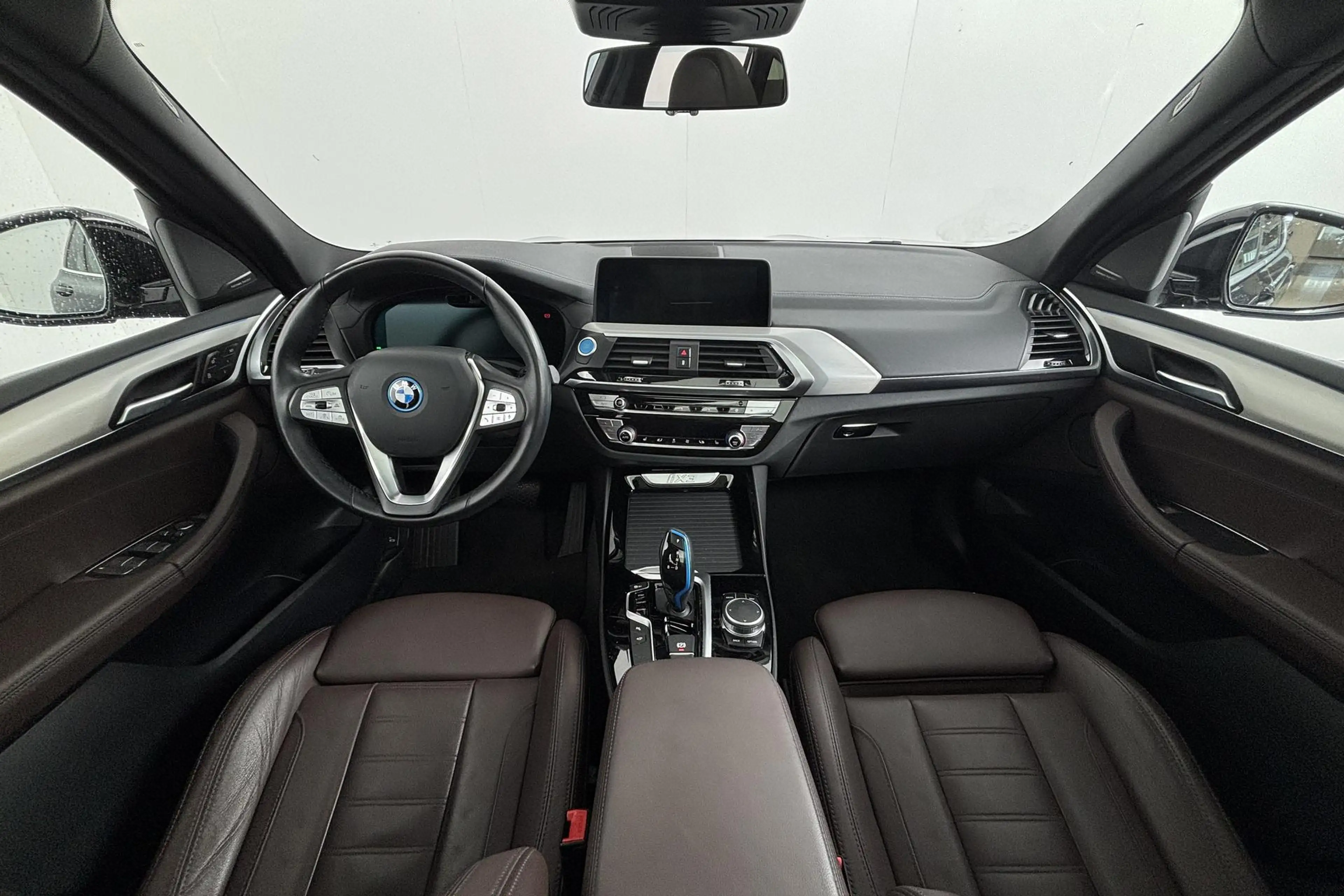 BMW iX3 High Executive 80 kWh – kracht en luxe in balans — photo 5