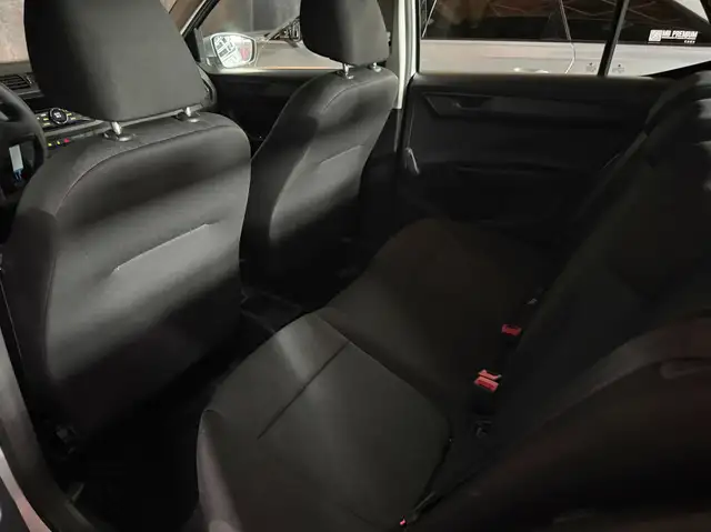 Skoda Fabia view 27