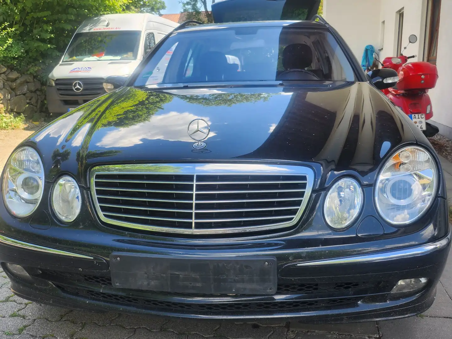 Mercedes-Benz E 280 E 280 T 7G-TRONIC Avantgarde Schwarz - 2