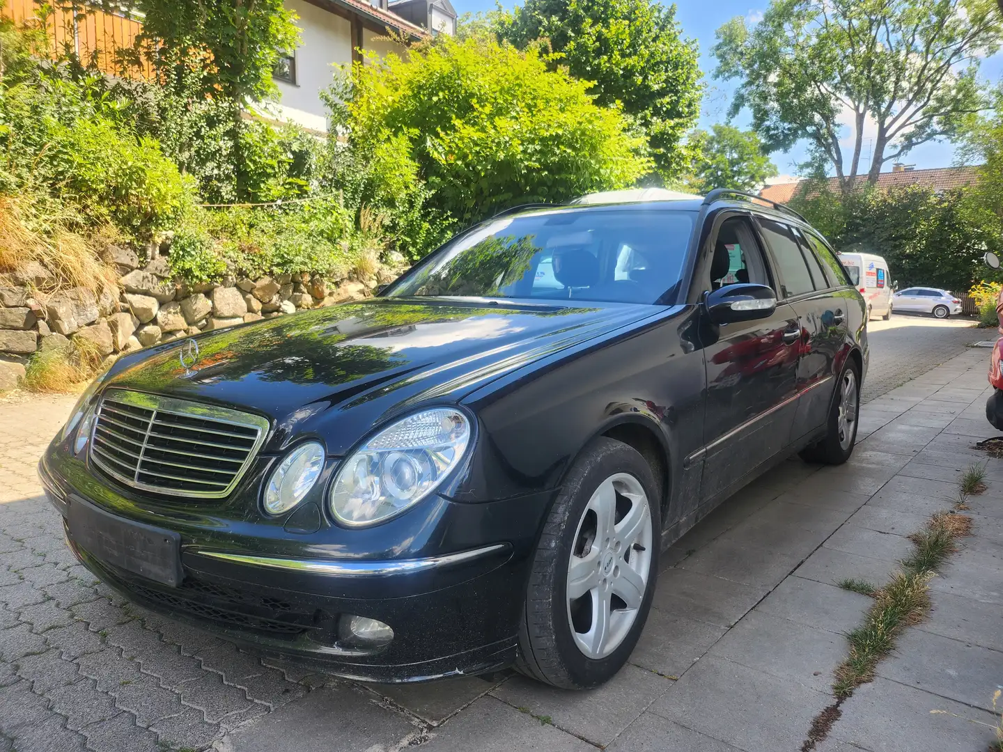 Mercedes-Benz E 280 E 280 T 7G-TRONIC Avantgarde Schwarz - 1