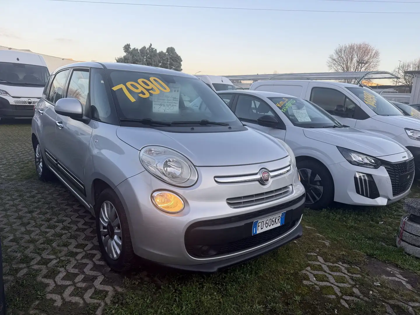 Fiat 500L 1.6 Multijet 120cv Business LEAVING Gris - 1