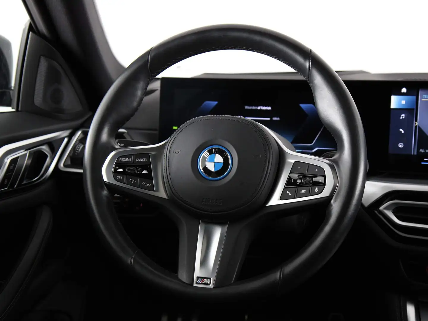 BMW i4 eDrive35 High Executive 70 kWh Zwart - 2