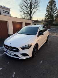 Kombilimosine B250 e , AMG Line