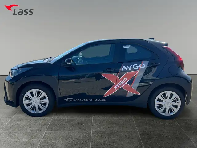 Toyota Aygo X view 3