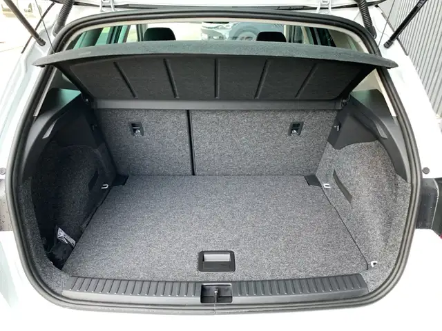 Seat Arona view 12