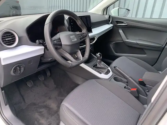 Seat Arona view 10