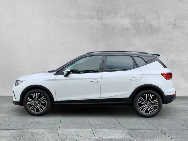 Seat Arona view 2