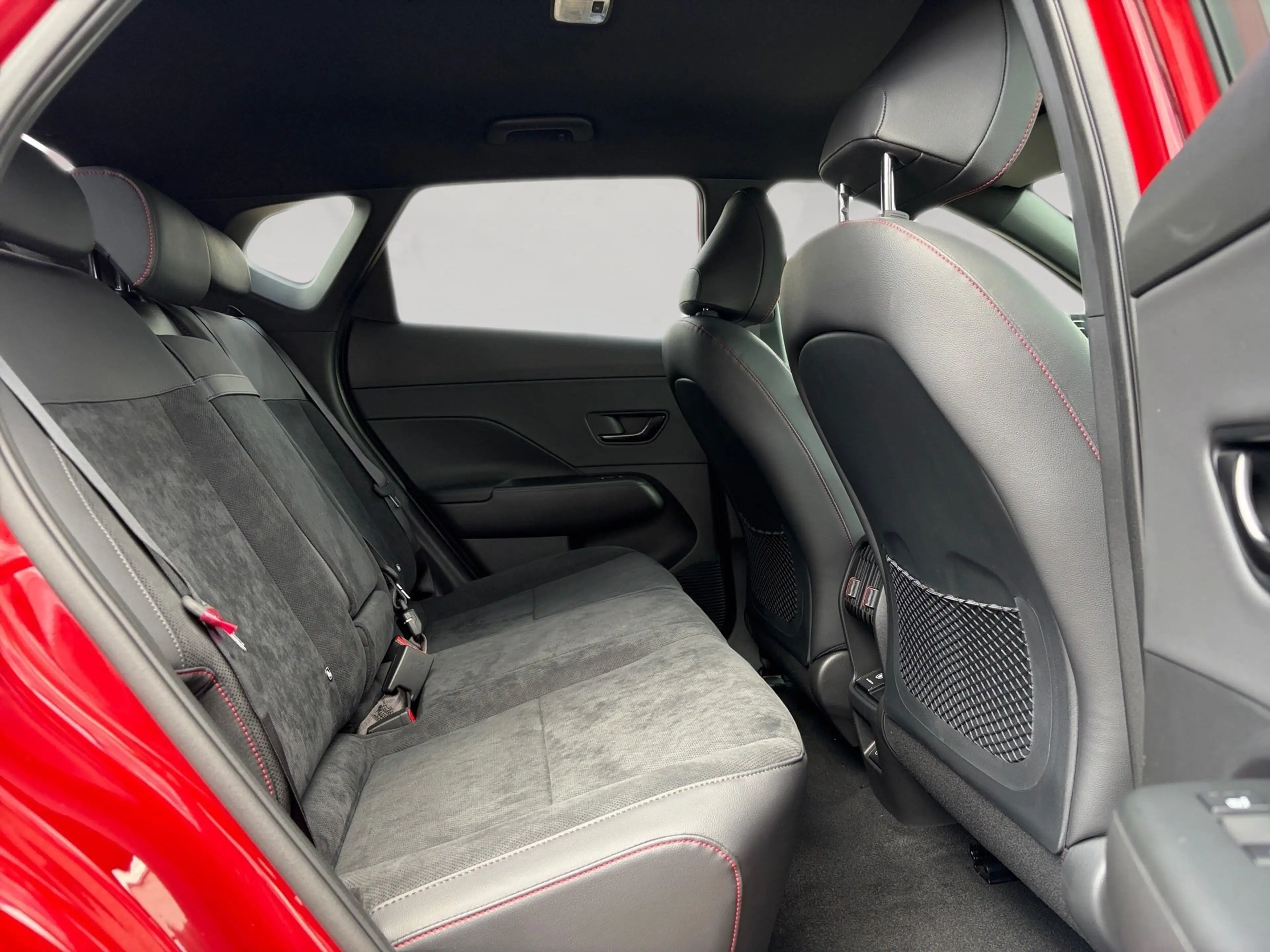 Hyundai KONA EV 65kWh N-Line X 2WD Navi, 360° — photo 13