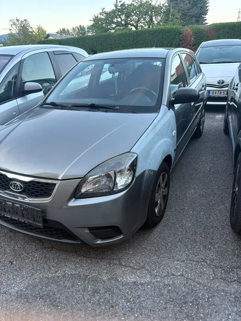 Kia Rio 1,3 Basic - 1