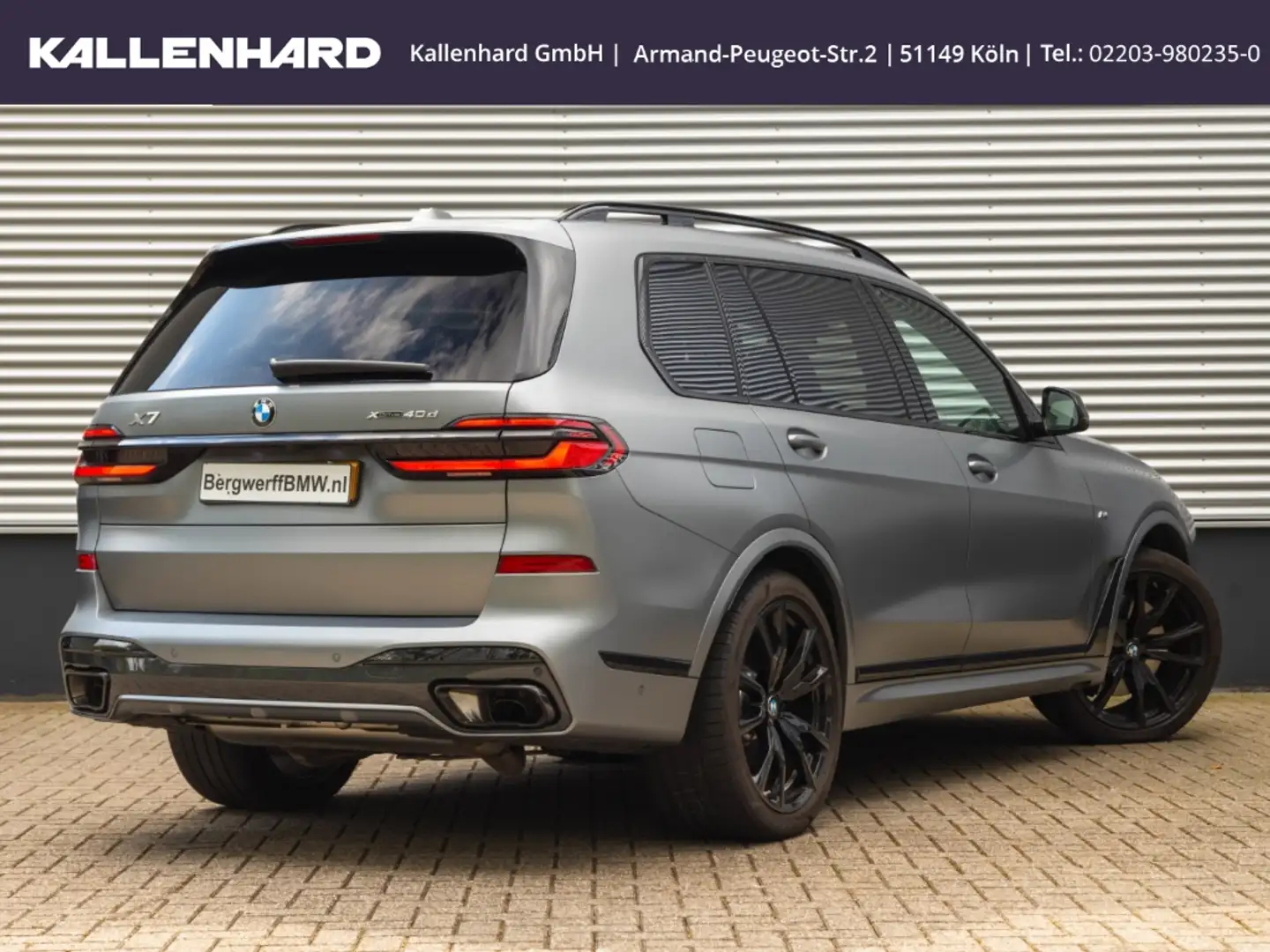 BMW X7 xDrive40d-M-Sport-7 Sitzer-Bowers&Wilkins-Voll Grau - 2