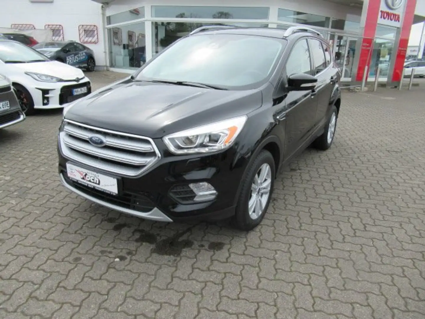 Ford Kuga Cool & Connect  4x2 Negro - 1