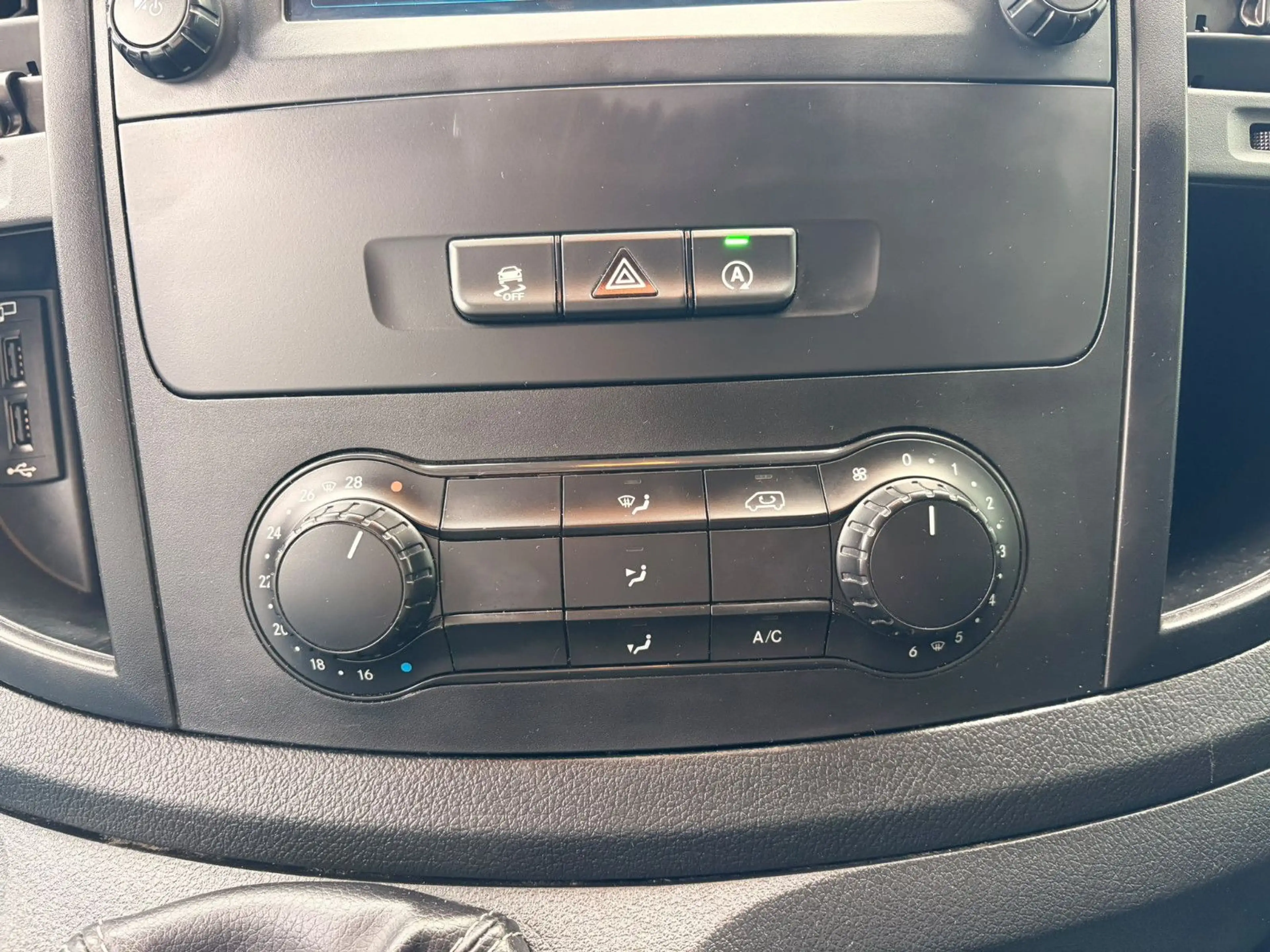 Mercedes-Benz Vito Kasten 116 LANG CARPLAY TEMPO — photo 13
