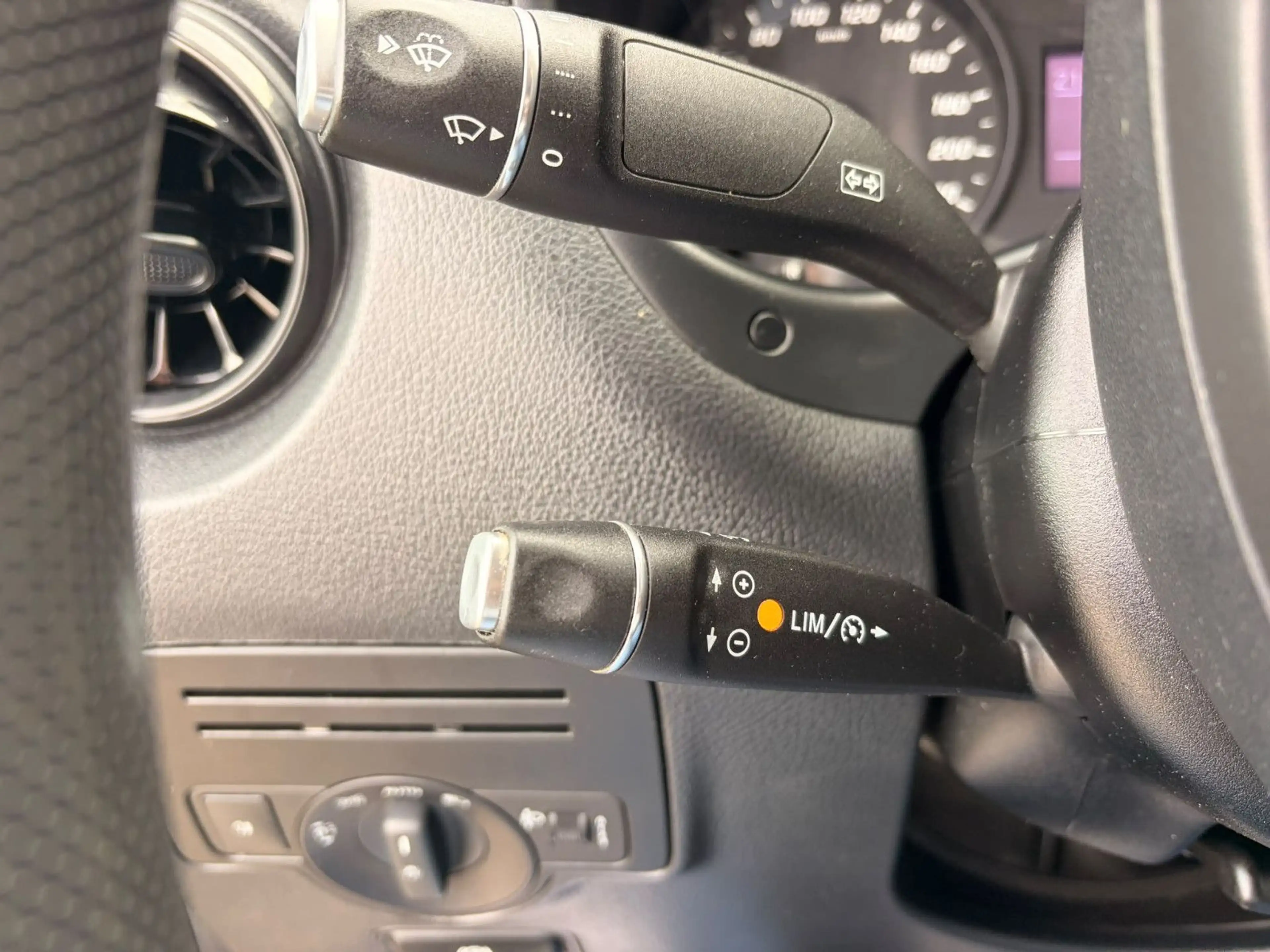 Mercedes-Benz Vito Kasten 116 LANG CARPLAY TEMPO — photo 14