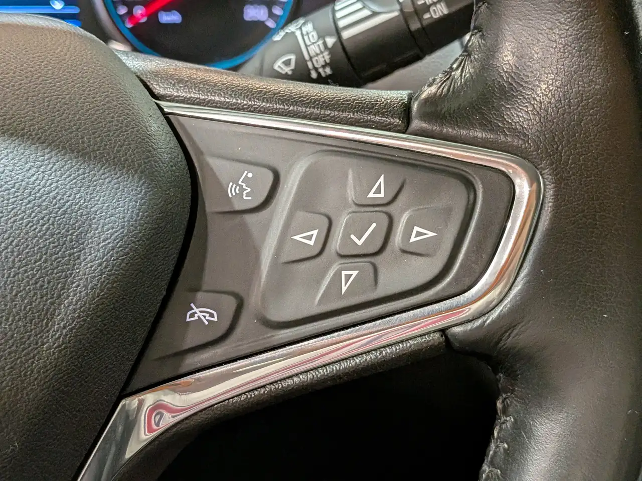 Chevrolet Equinox снимка Chevrolet Equinox
