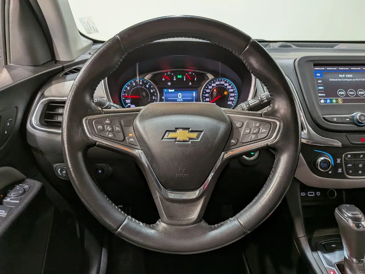 Chevrolet Equinox снимка Chevrolet Equinox