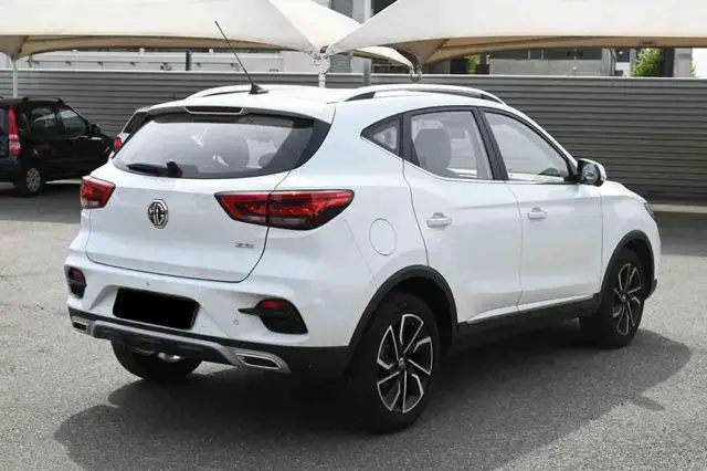 MG ZS view 5