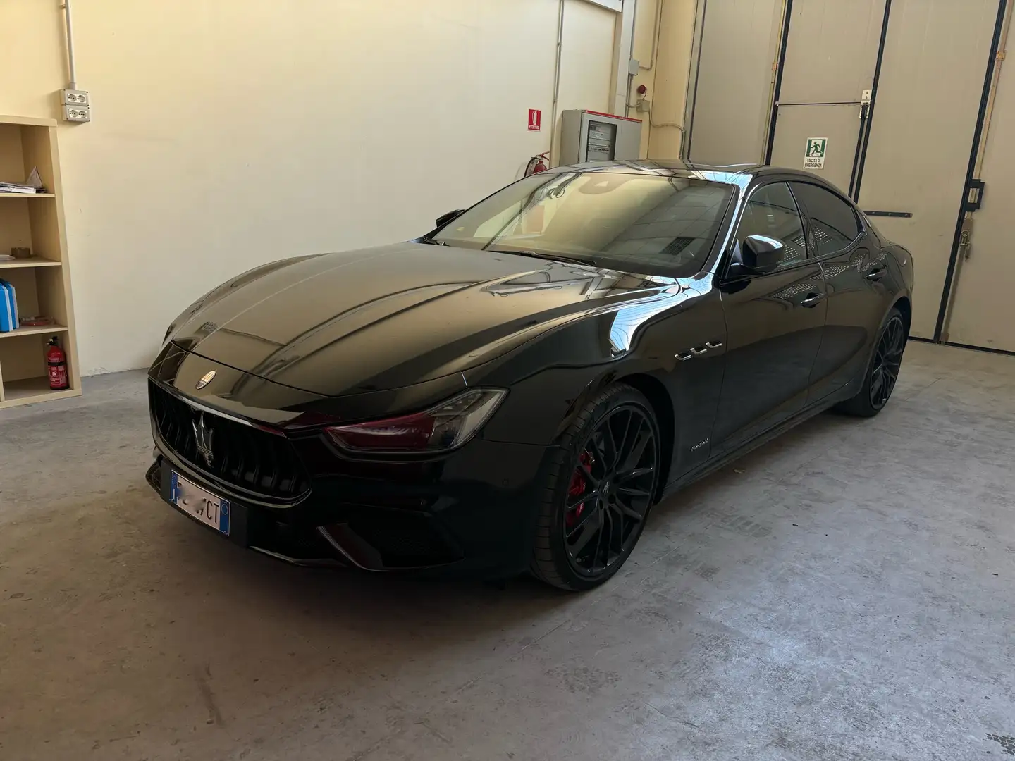 Maserati Ghibli GHIBLI SQ4 GRANSPORT NERISSIMO EDITION 430CV - 2