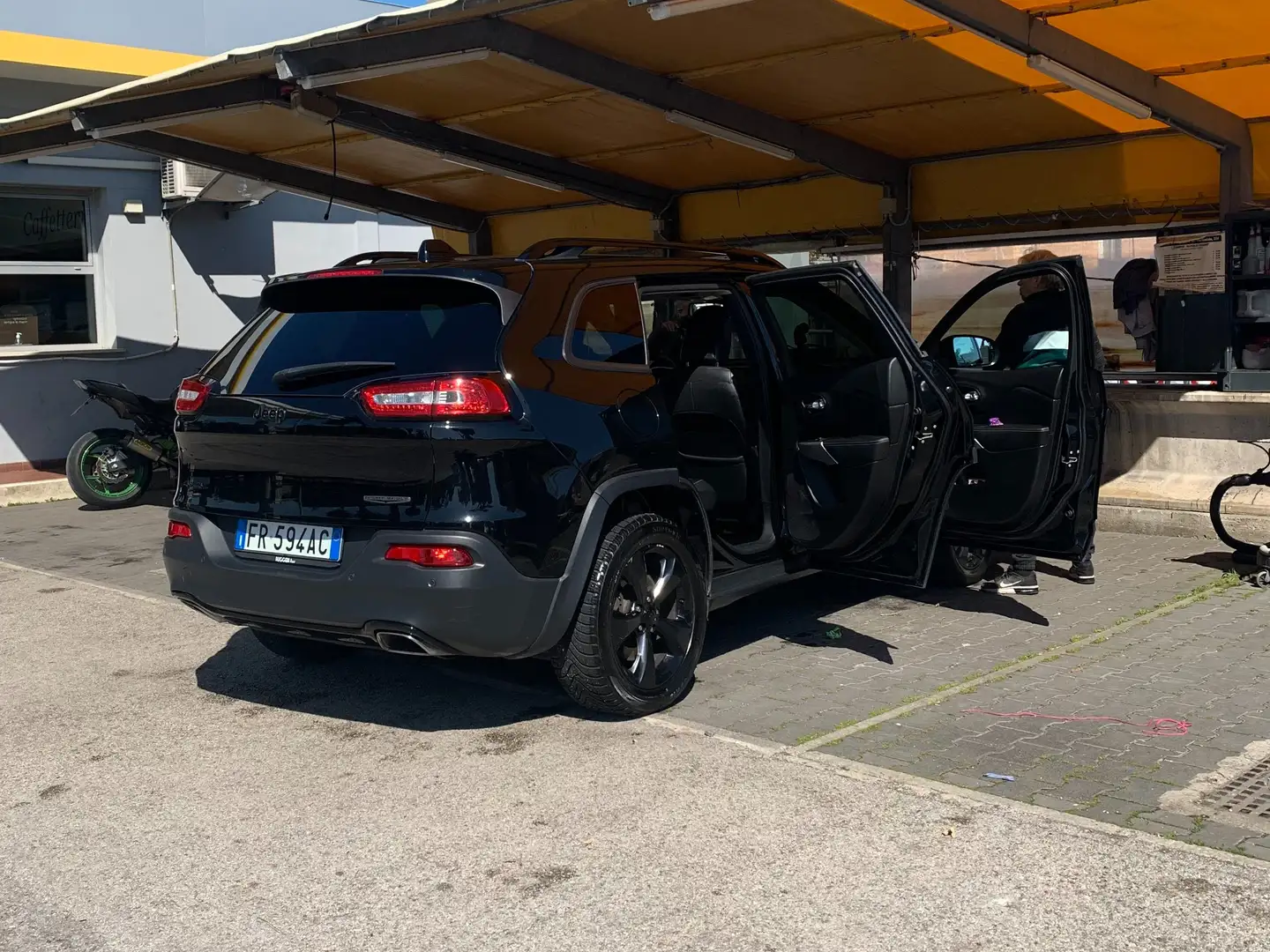 Jeep Cherokee Cherokee 2.2 mjt II Night Eagle 4wd activ dr185cv Nero - 1