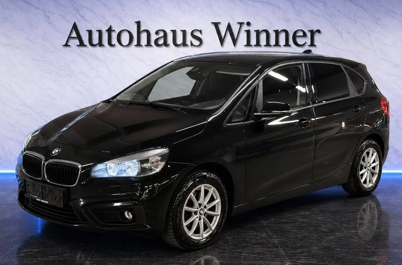 BMW 220 220 d Advantage Active Tourer Aut. Black 190 PS Schwarz - 1