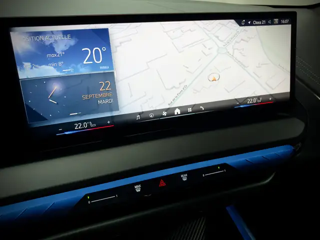 BMW X3 view 18