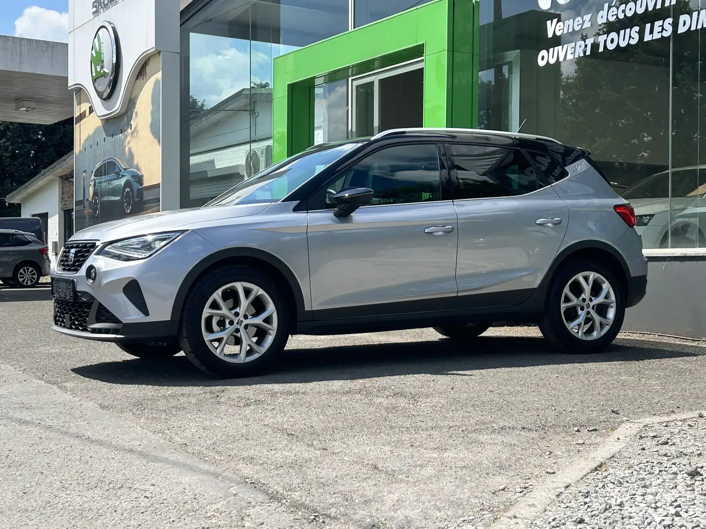 SEAT Arona 1.0TSI •BLACK PACK•CARPLAY•CRUISE• Argent - 2