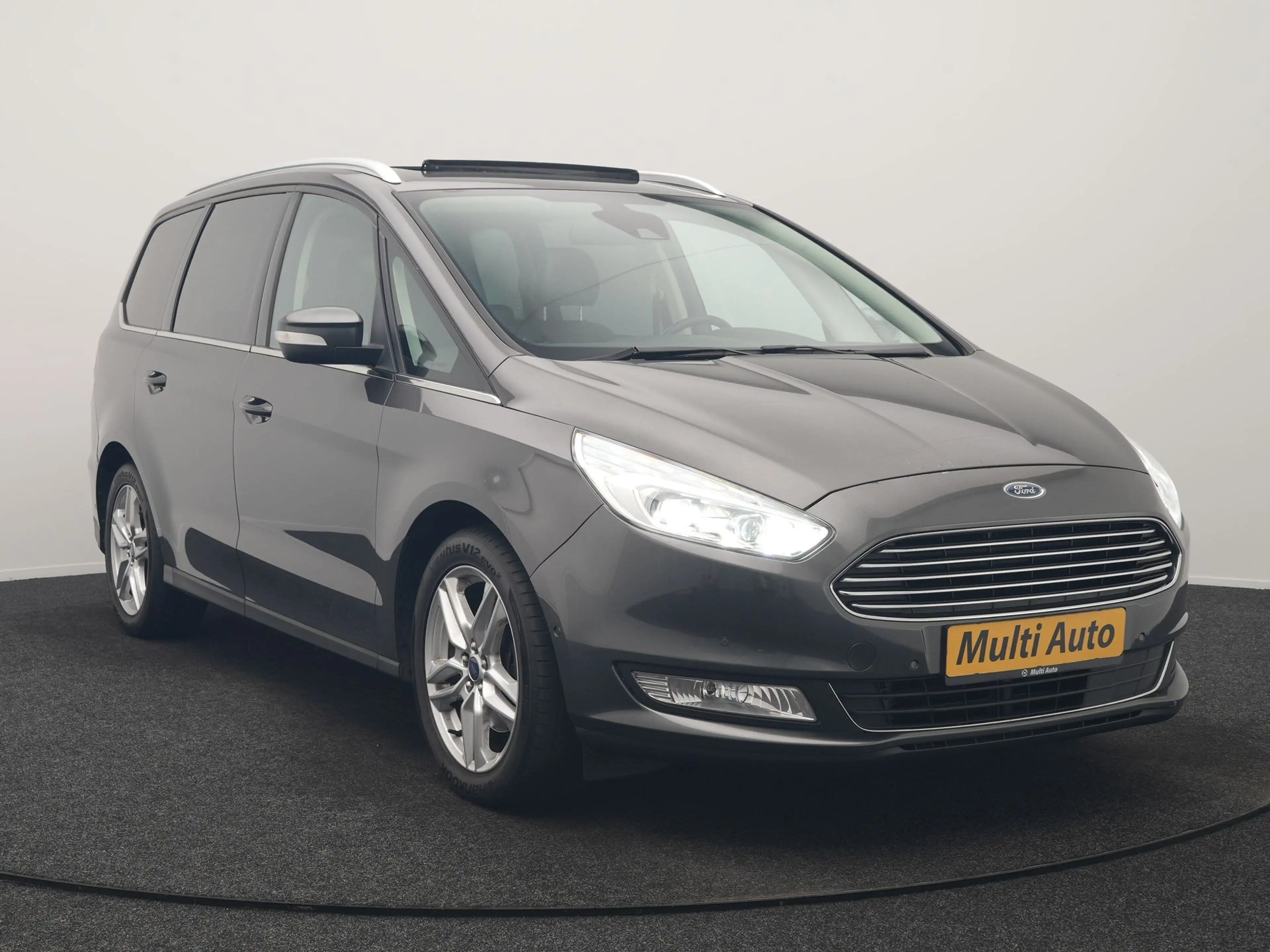 Ford Galaxy 2.0 Titanium Automaat 7 Persoons 241pk Dealer O.H. — photo 19