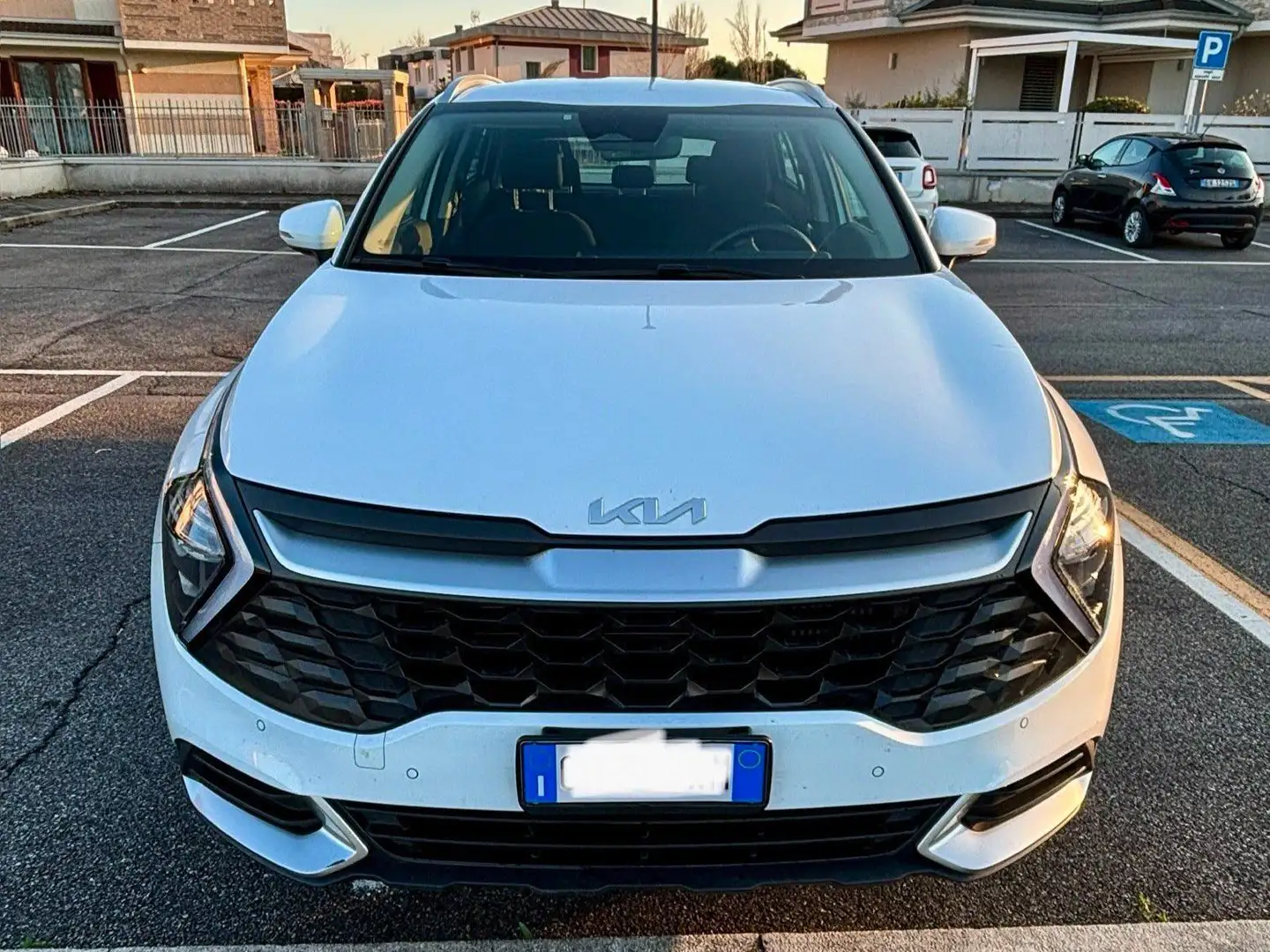Kia Sportage Sportage 2.0 crdi Feel Rebel Awd 184cv Bianco - 2