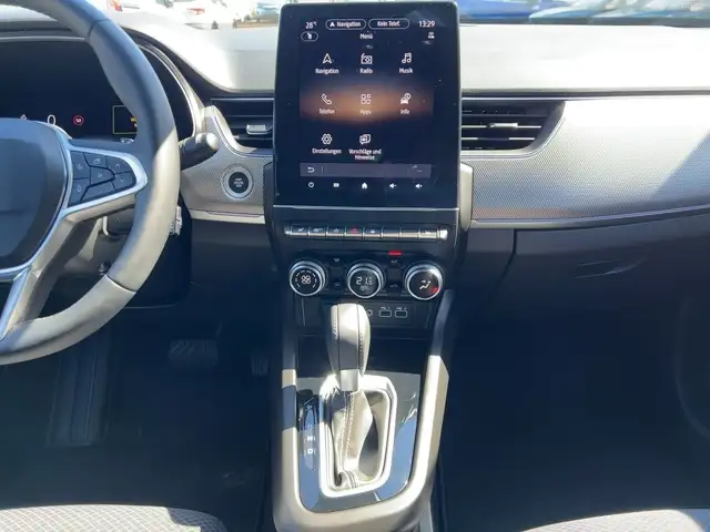 Renault Arkana view 12