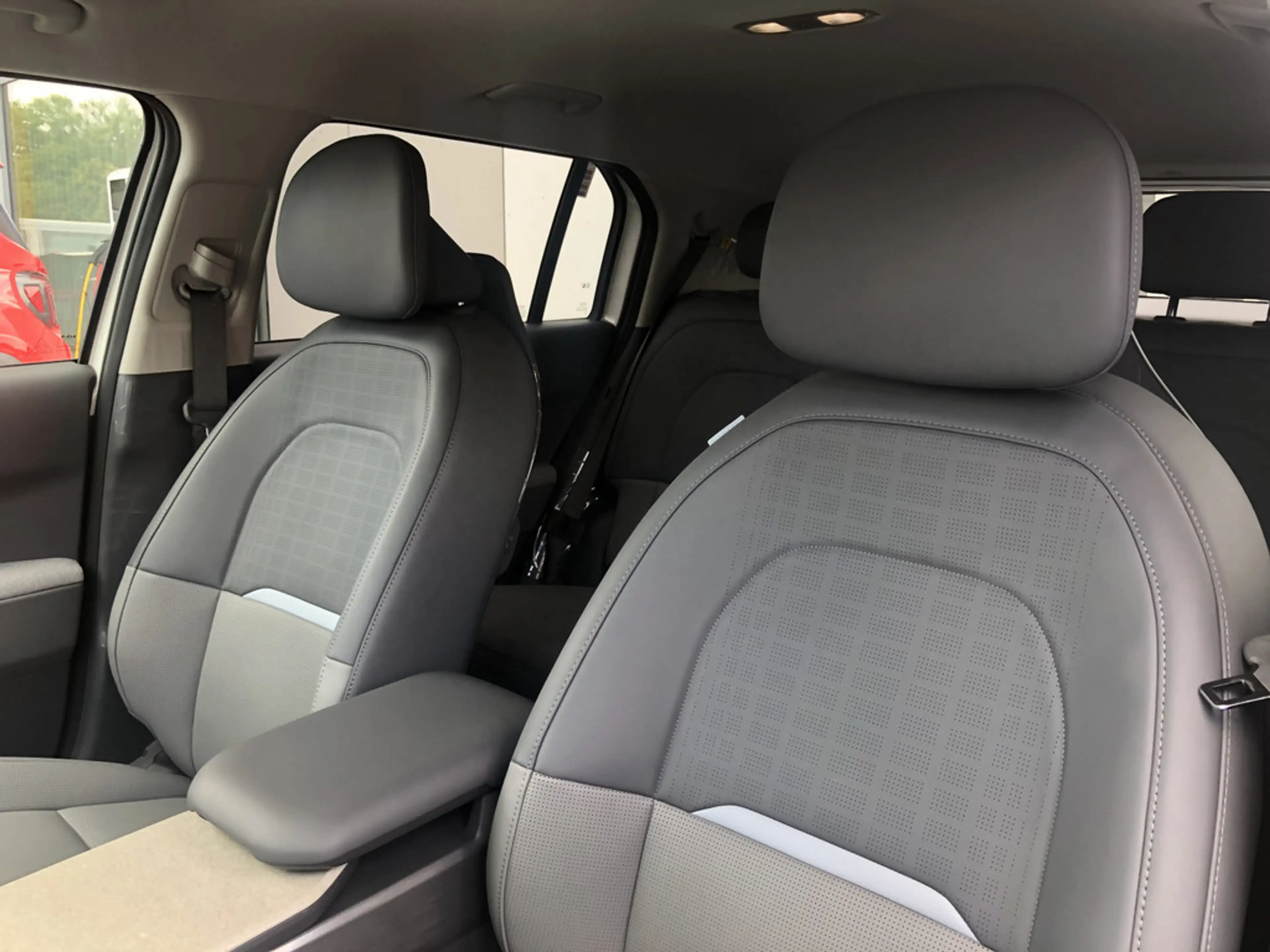 Kia EV3 Earth 81,4 kWh Winter-Connect-/ Business-Paket — photo 7