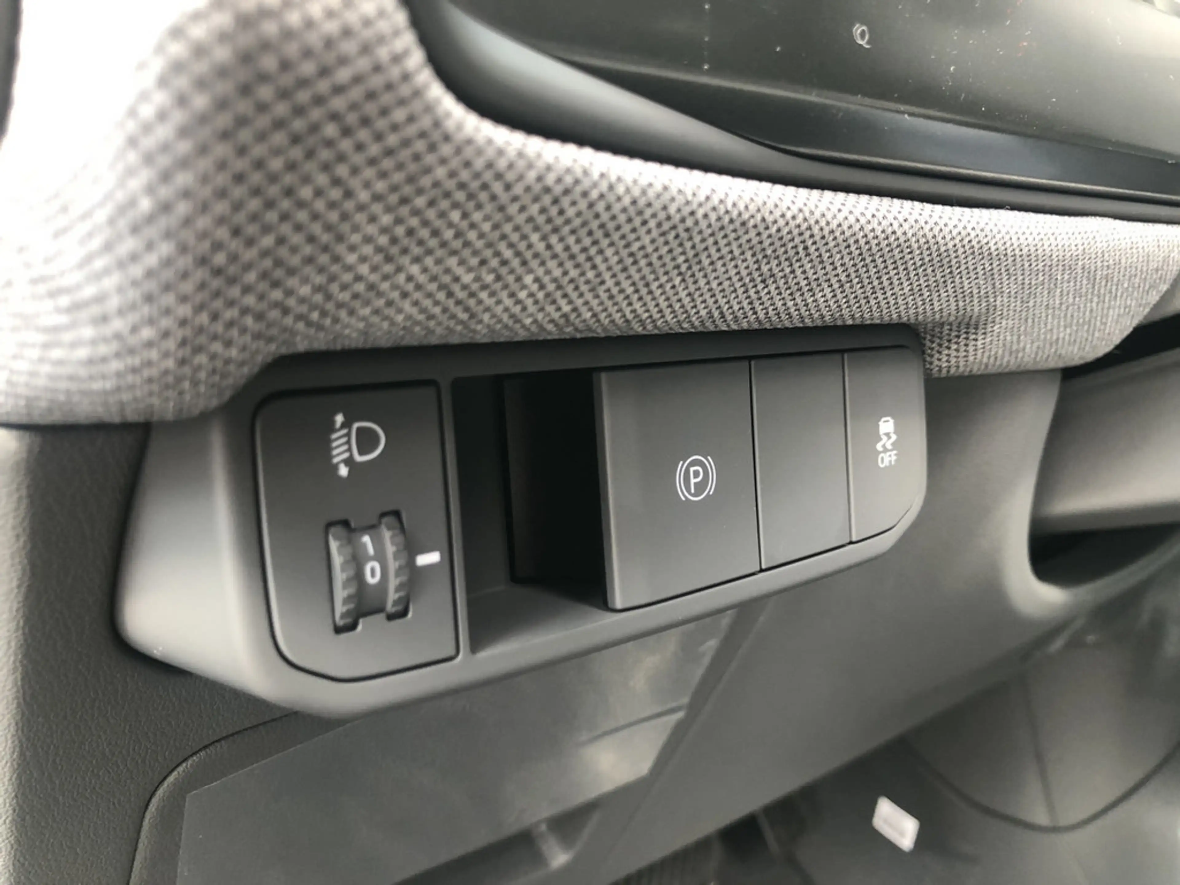 Kia EV3 Earth 81,4 kWh Winter-Connect-/ Business-Paket — photo 15