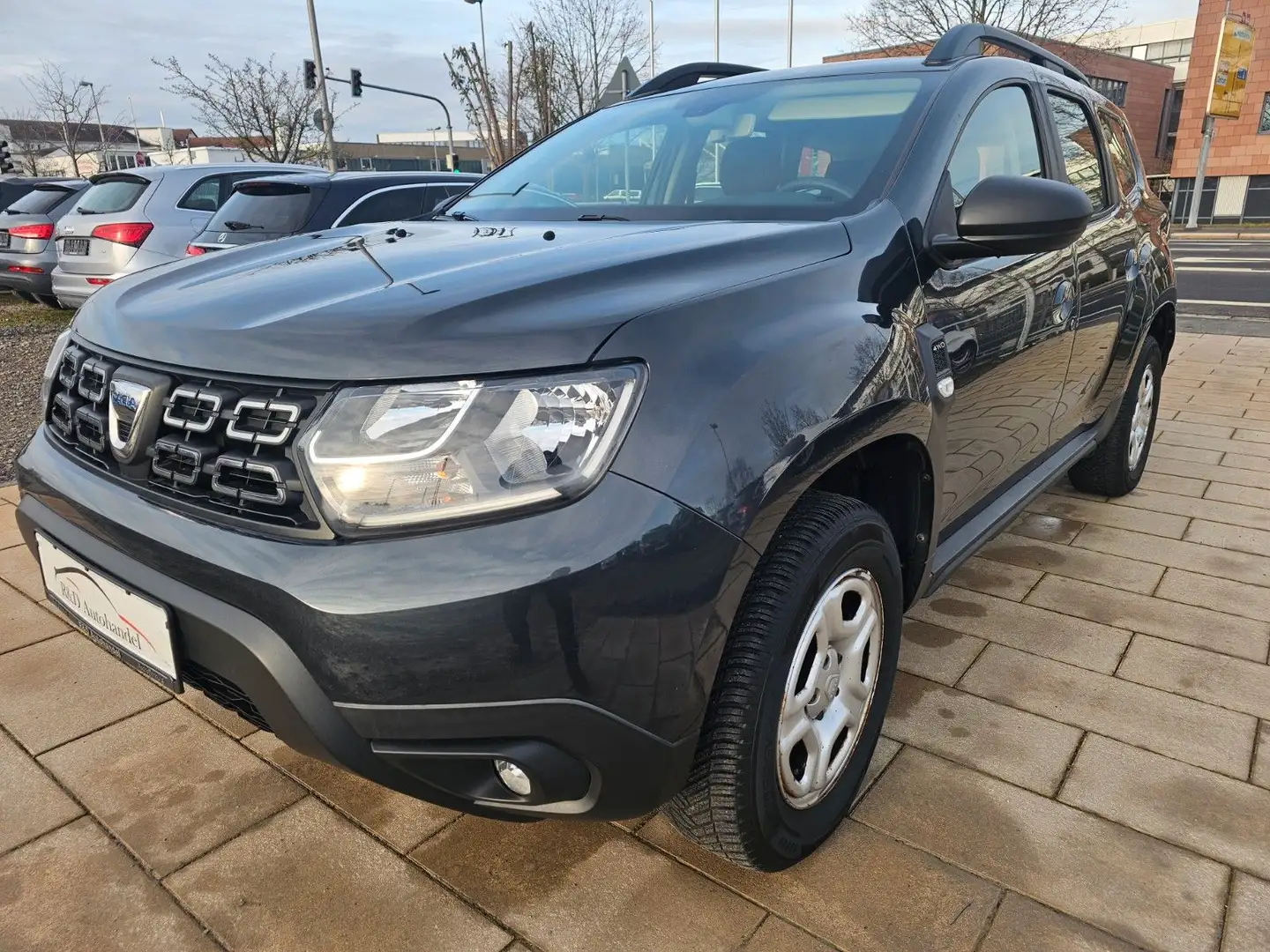 Dacia Duster II Comfort 4WD Klima SZH AHK RFK Noir - 1
