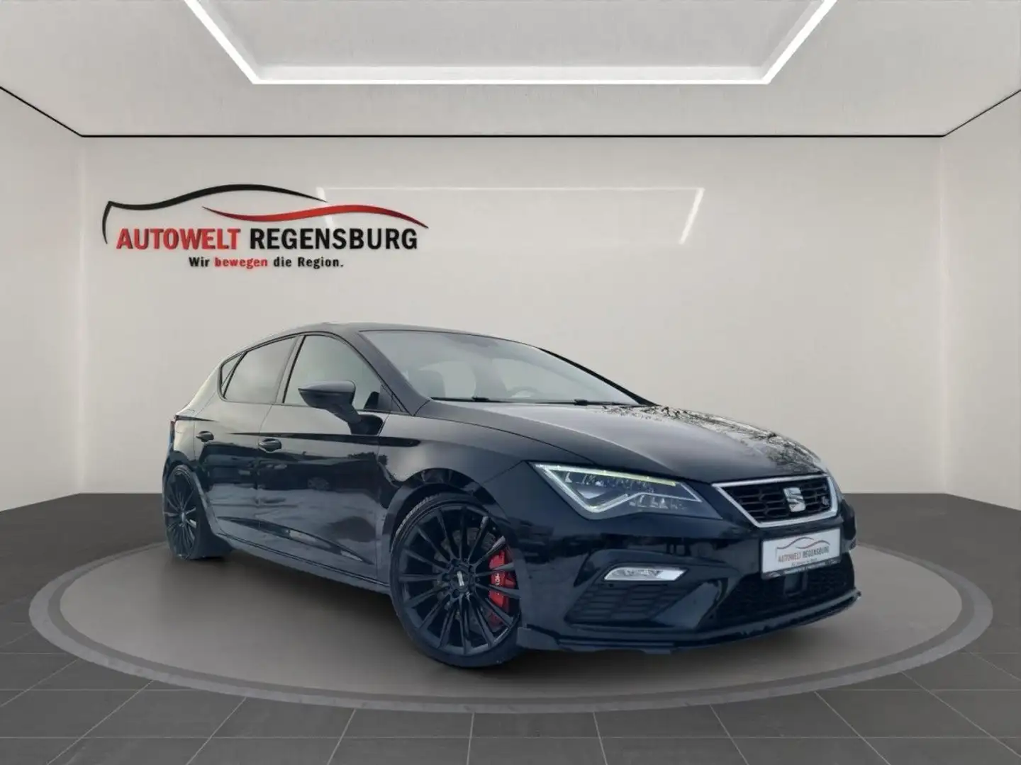 SEAT Leon 2.0TSI DSG LED LEDER VIRTUAL RFK ACC Klima Noir - 1