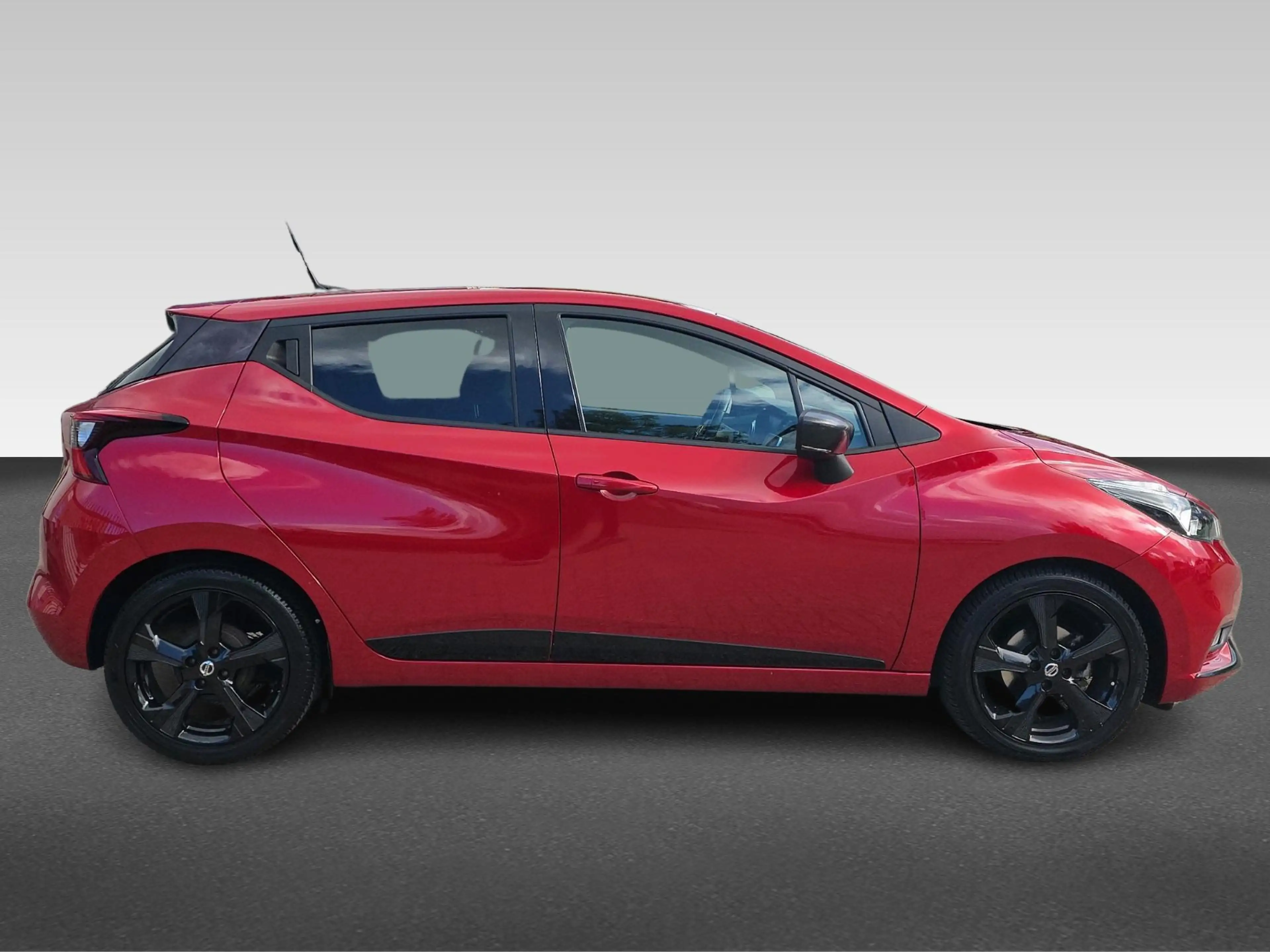 Nissan Micra 1.0 IG-T N-Sport — photo 9