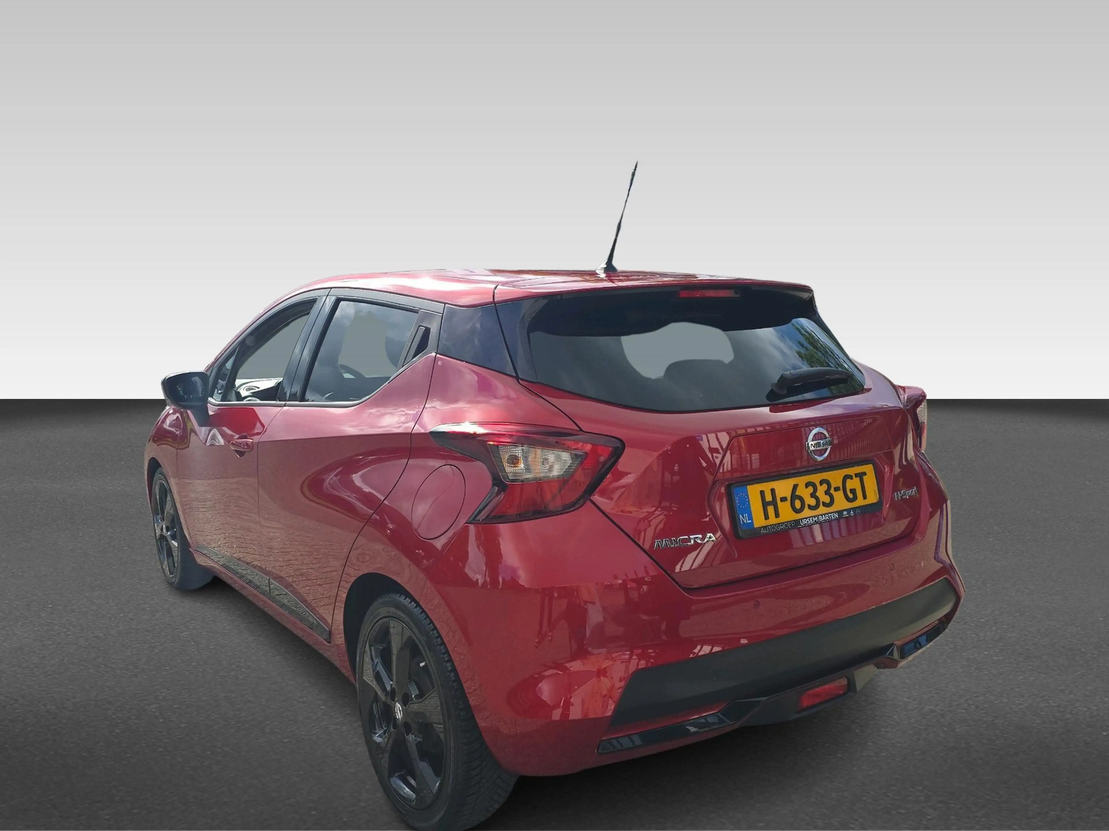 Nissan Micra 1.0 IG-T N-Sport — photo 3