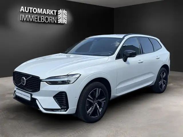 Volvo XC60 view 4