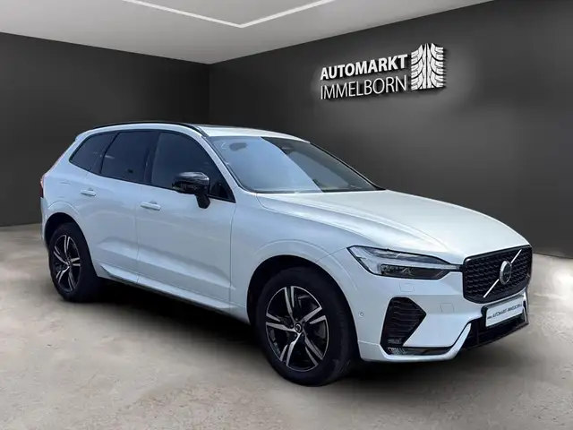 2022 Volvo XC60 in White for sale