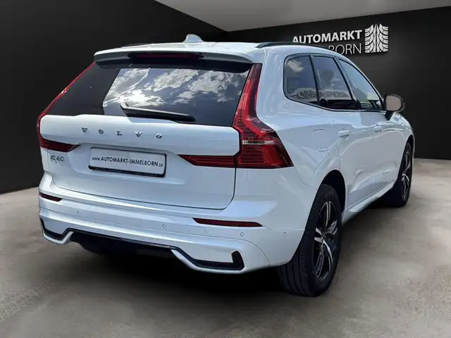 Volvo XC60 view 11