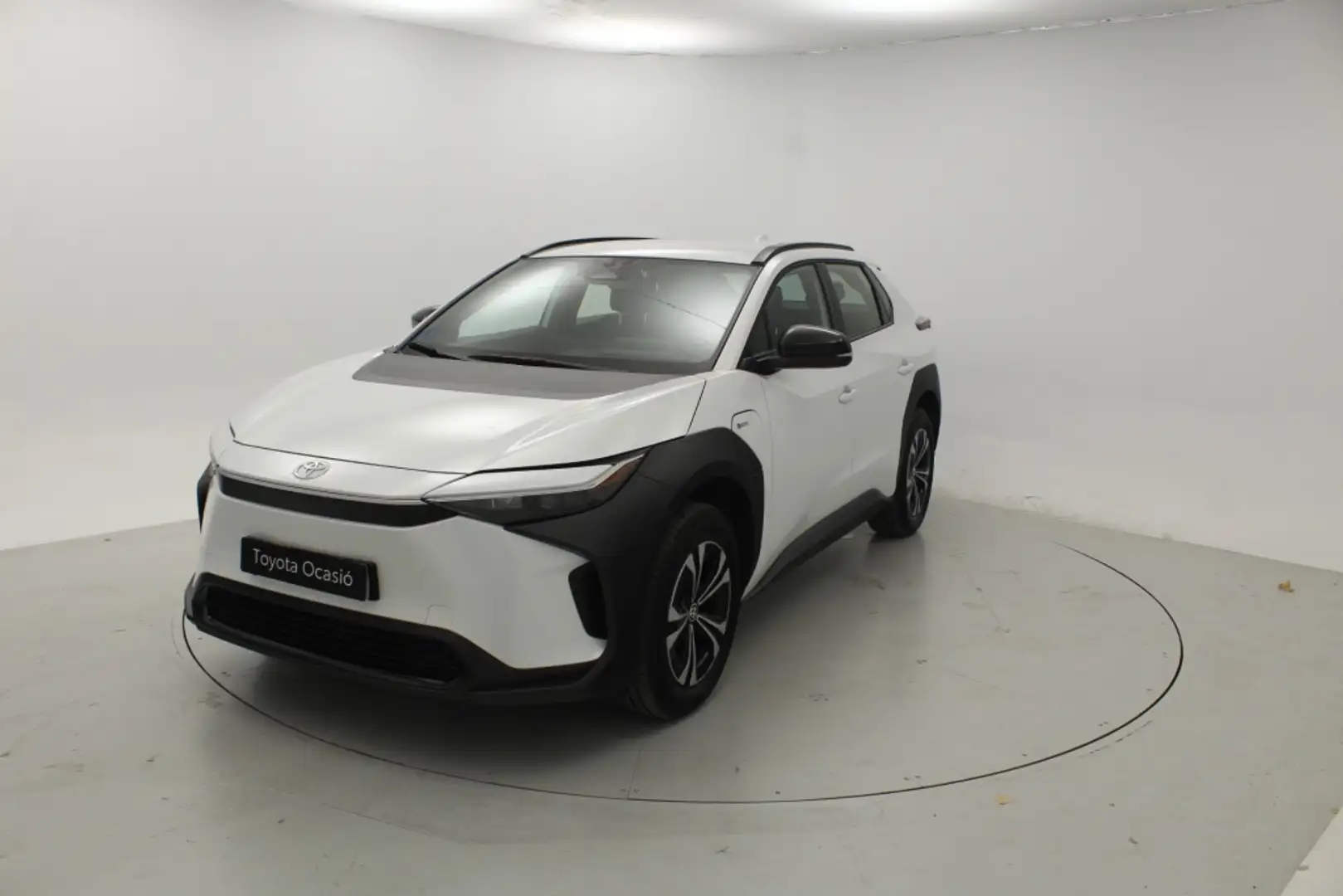 Toyota bZ4X 200E 4X2 Advance Blanco - 2