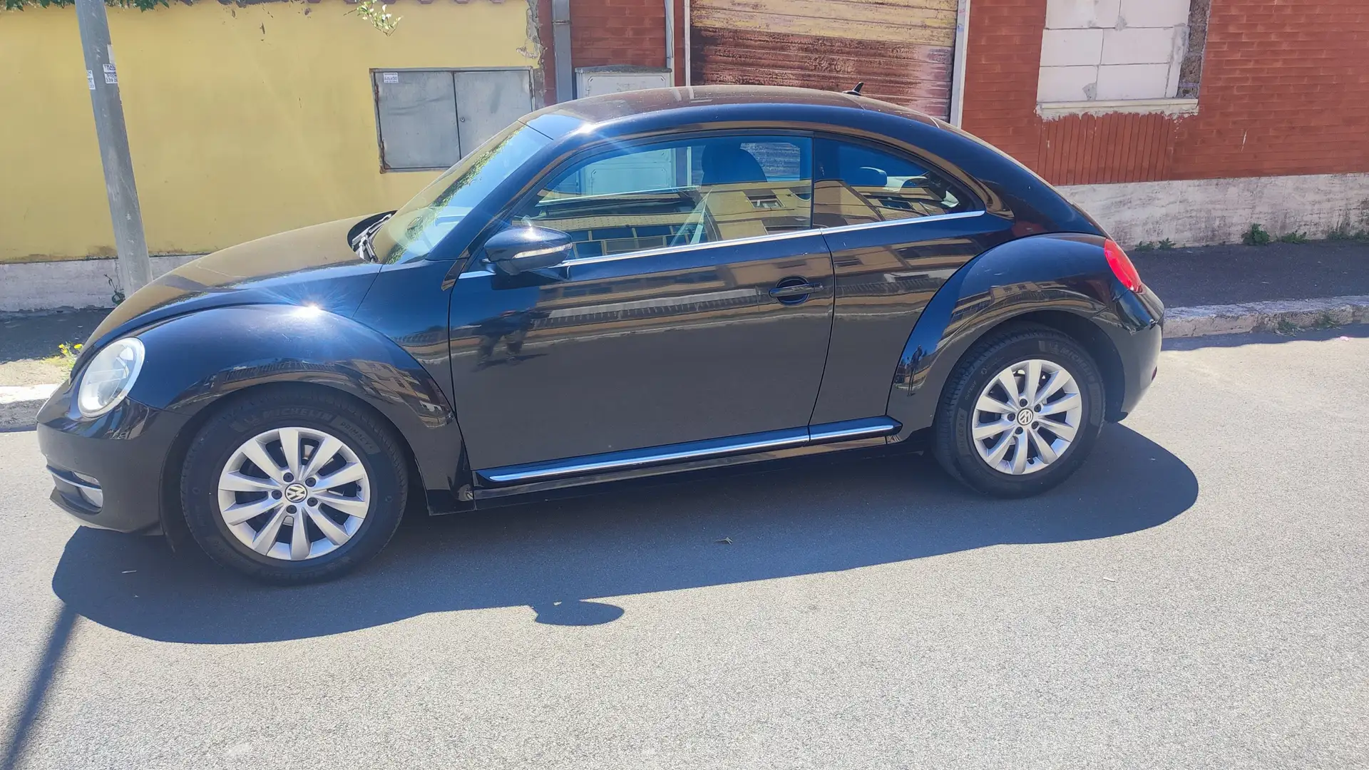 Volkswagen Beetle Nero - 1