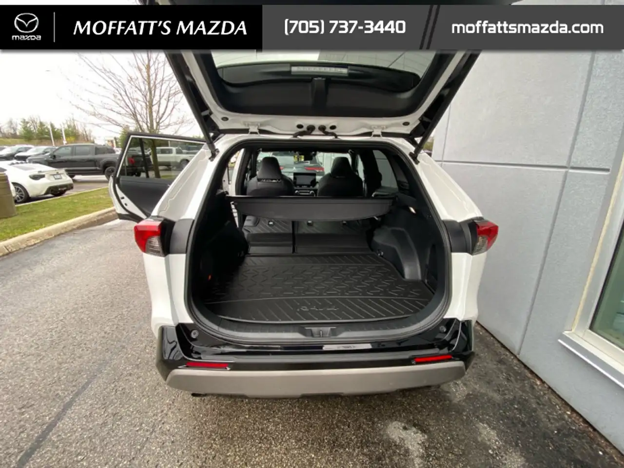 Toyota RAV 4 снимка Toyota RAV 4