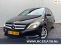 Mercedes-Benz B 180 Ambition|Xenon|Camera|Cruisecontr|6-Versn|Clima|St Negro - thumbnail 1