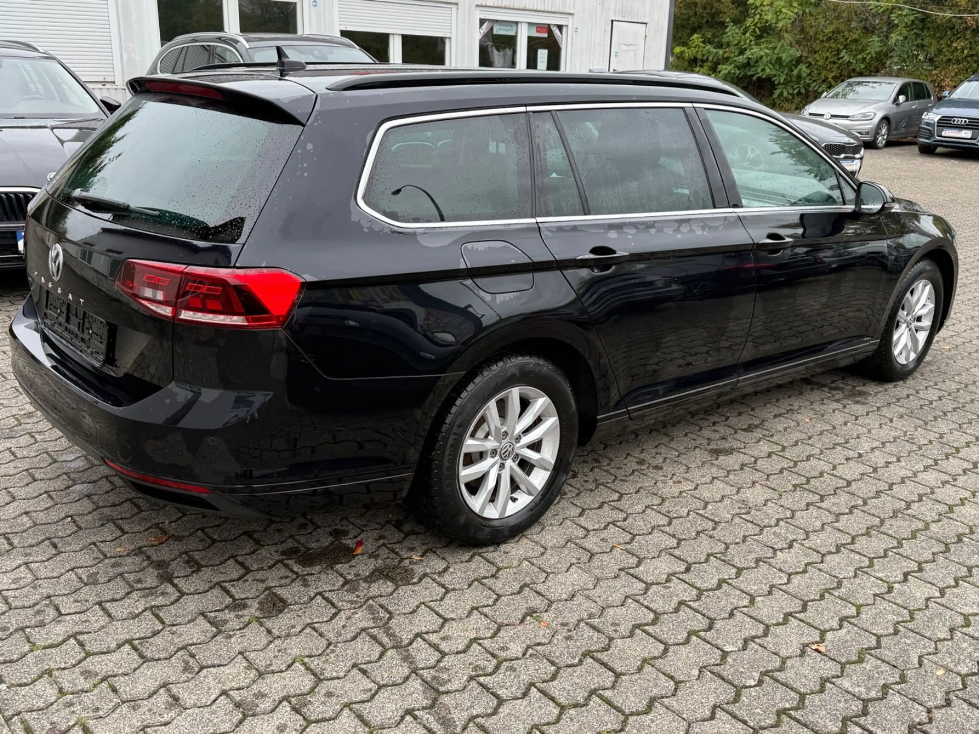 Volkswagen Passat Variant Business 1.5 TSI Automatik AHK — photo 4