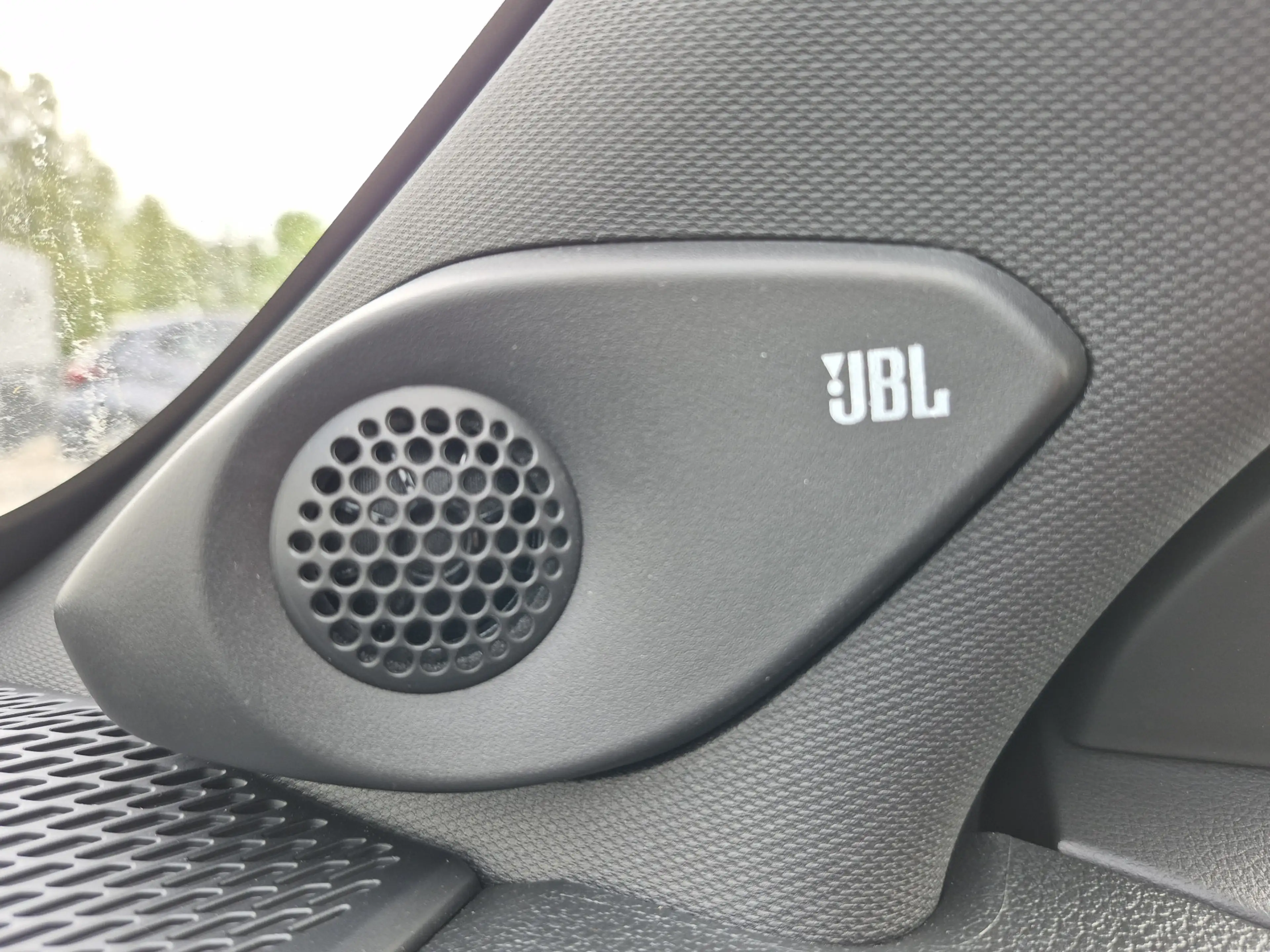Toyota Urban Cruiser Executive 61 kWh Automaat | JBL | Navigatie | Stoe — photo 13
