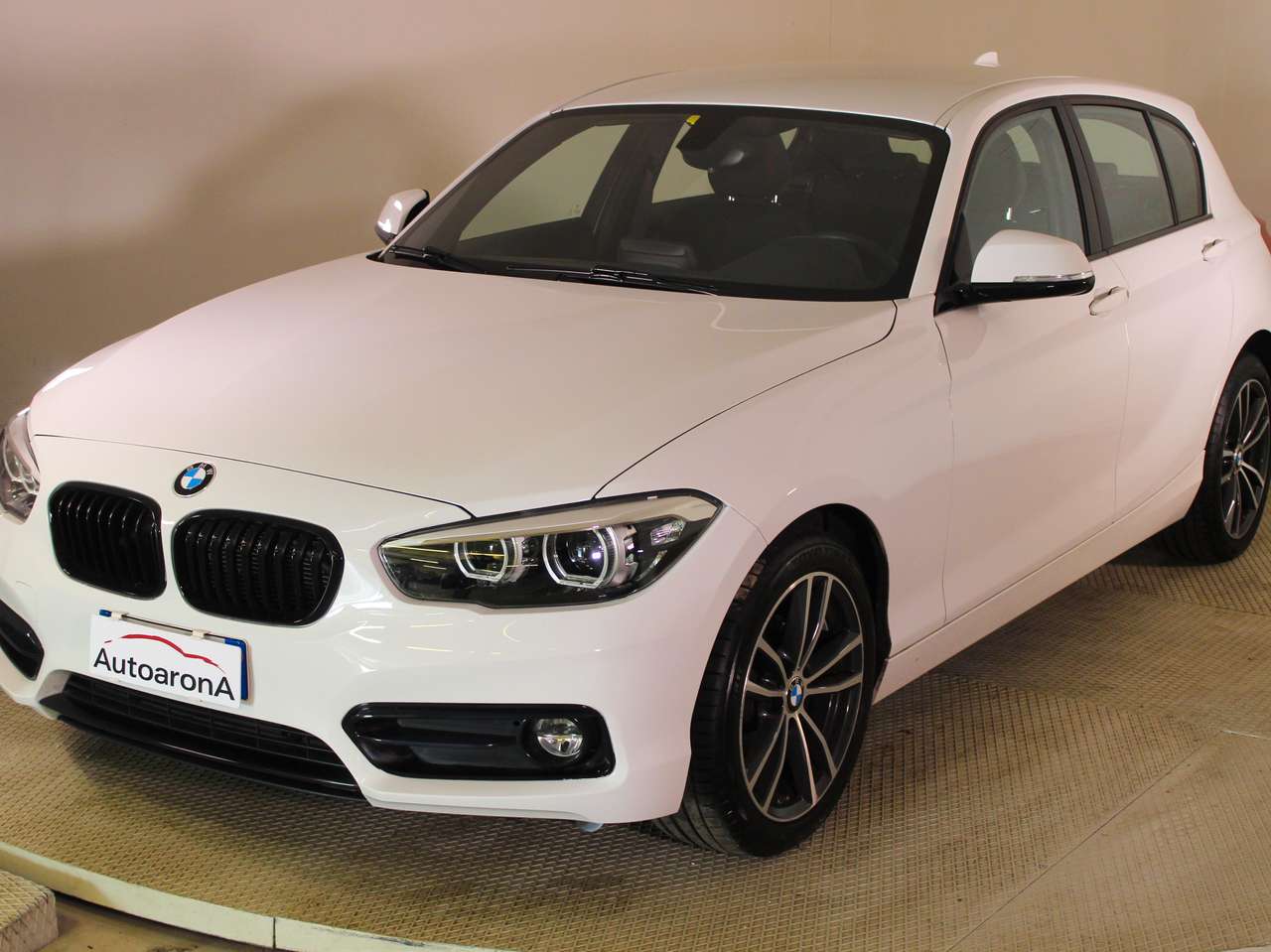 BMW 116 Serie 1 F/20-21 2015 116d Sport 5p my18