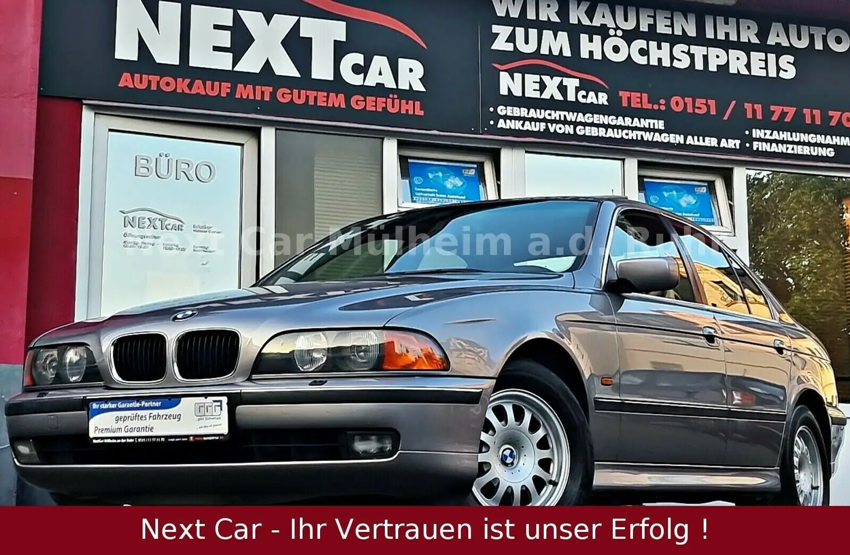 BMW 528 i/Schalter/6Zylinder/PDC/AHK/SHZ/Klima/S.dach Szürke - 1